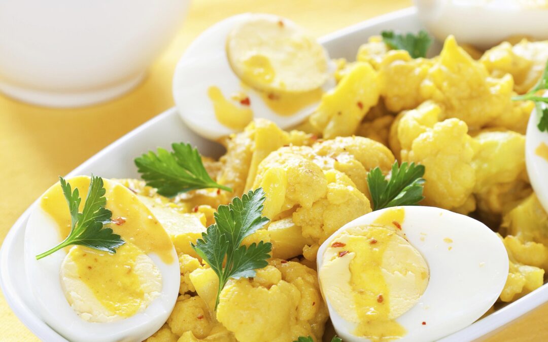 Coliflor con bechamel, bacalao y huevo Euskaber cocido