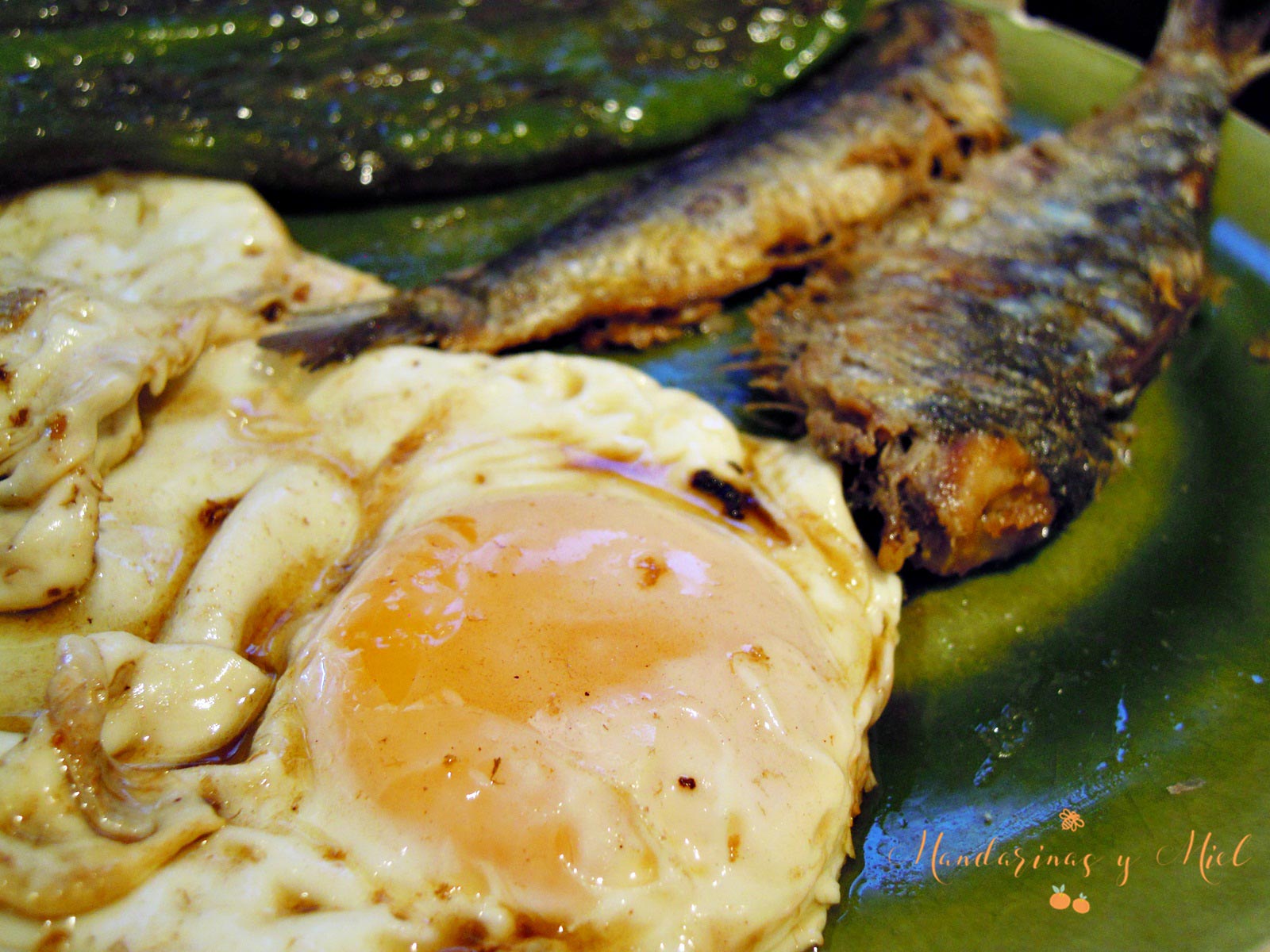 huevo con sardina